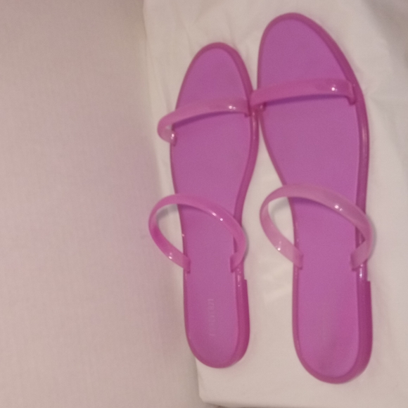 FOREVER 21 SLIDE SANDALS - Picture 2 of 5